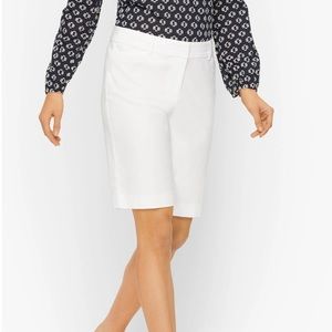 NWT Talbots knee shorts crisp white